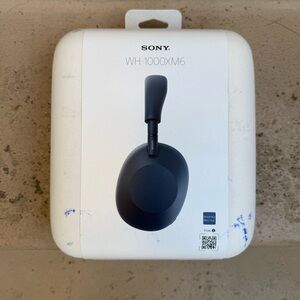New Sony WH-1000XM6 Wireless Bluetooth Noise Canceling